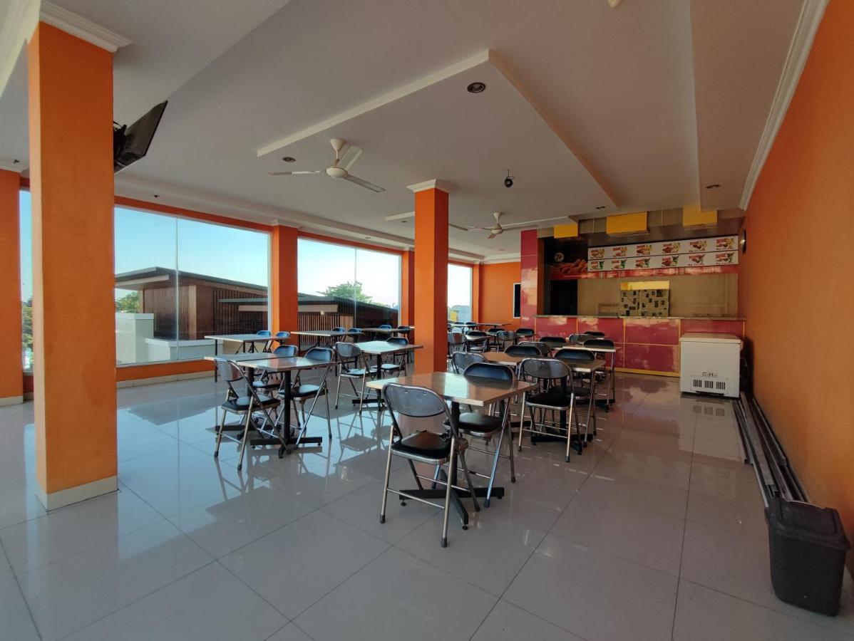 Collection O 91464 7 Dream Hotel Palembang Exterior photo
